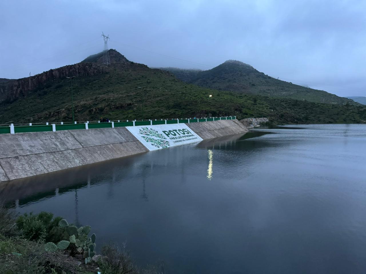 Presa El Peaje al 100 por ciento de su capacidad