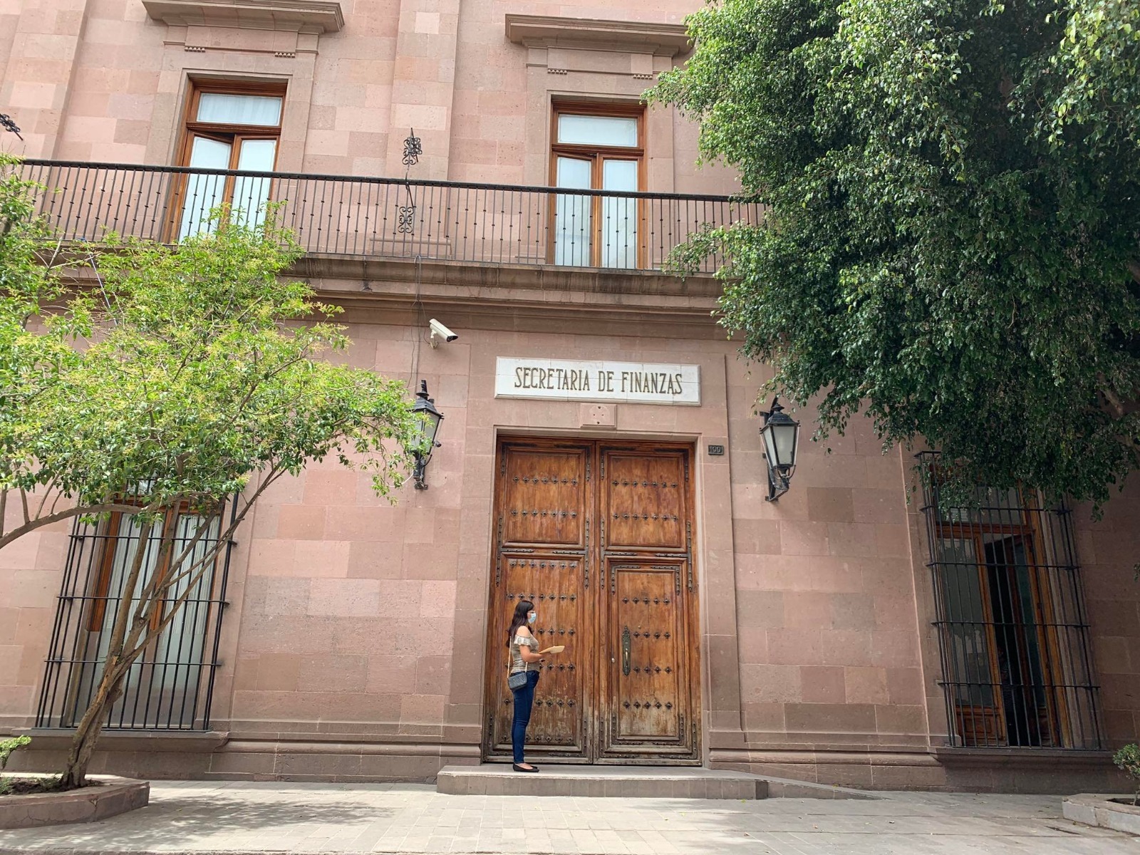 Gobierno del Estado mejora calificación crediticia
