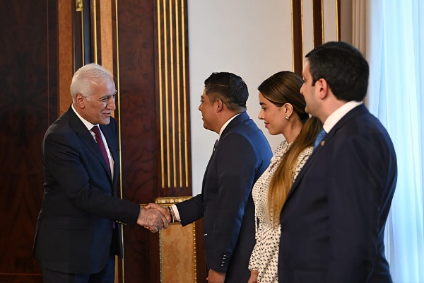 Gobernador de SLP y presidente de Armenia dialogan sobre proyectos de inversión