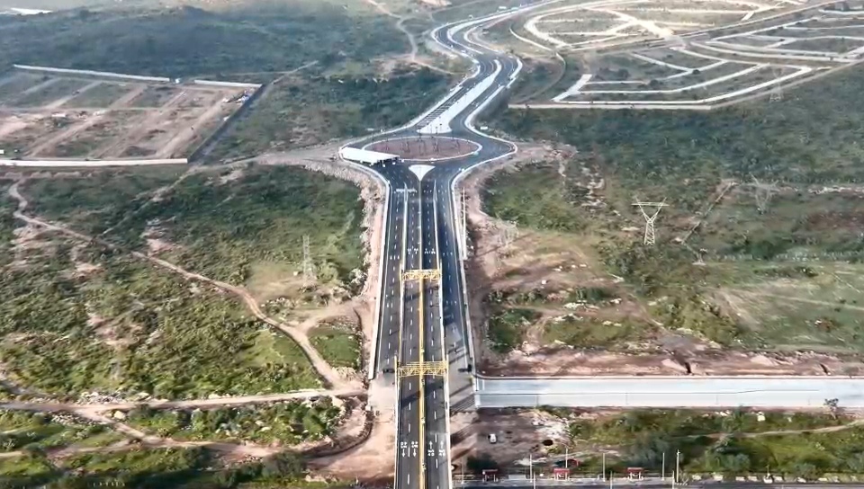 Entrega Estado Vía Alterna a los potosinos