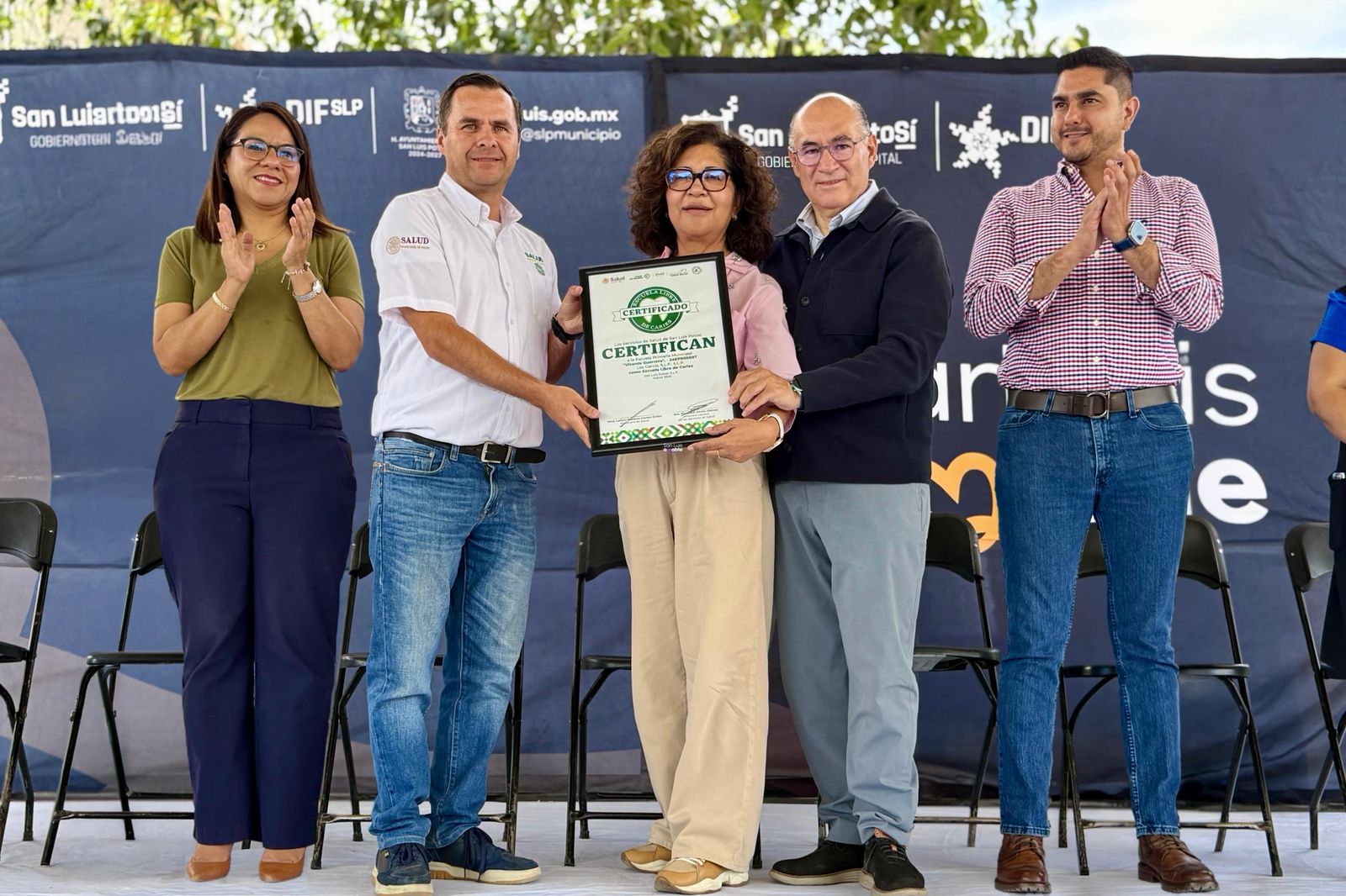 Primarias de la Capital Libres de Caries, reciben certificación oficial