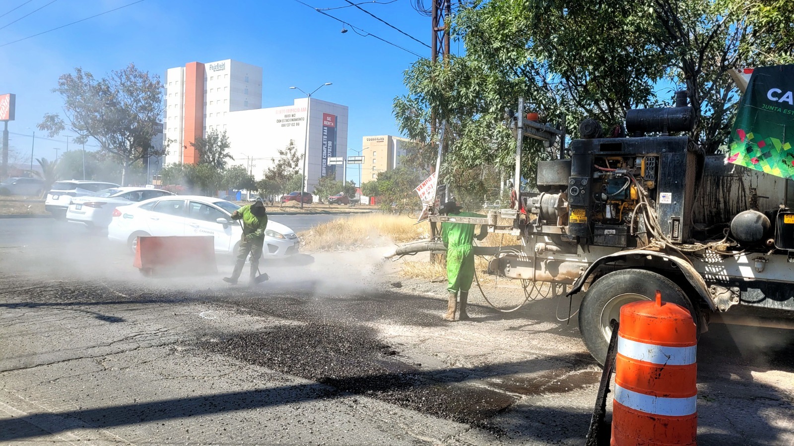 Estado avanza con el programa «Enchúlame la colonia»