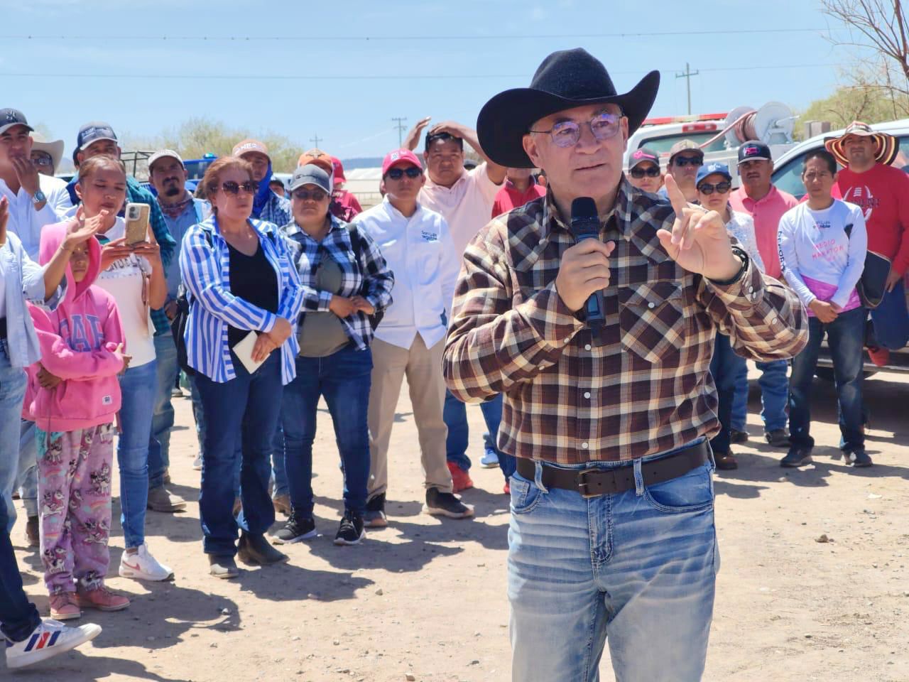 Llevan beneficios al campo de la Delegación Bocas