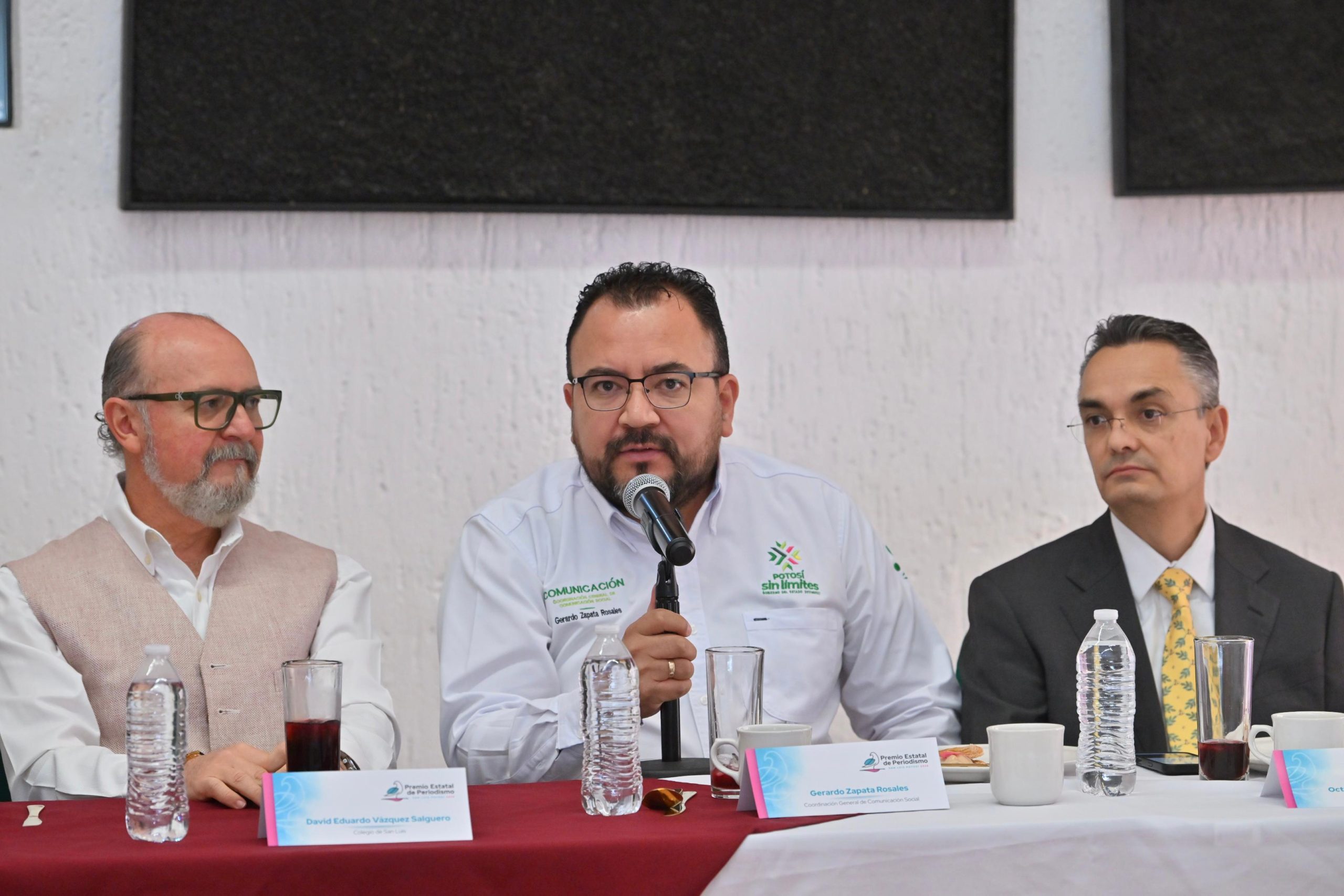 Avanza certamen periodístico con la instalación del jurado calificador