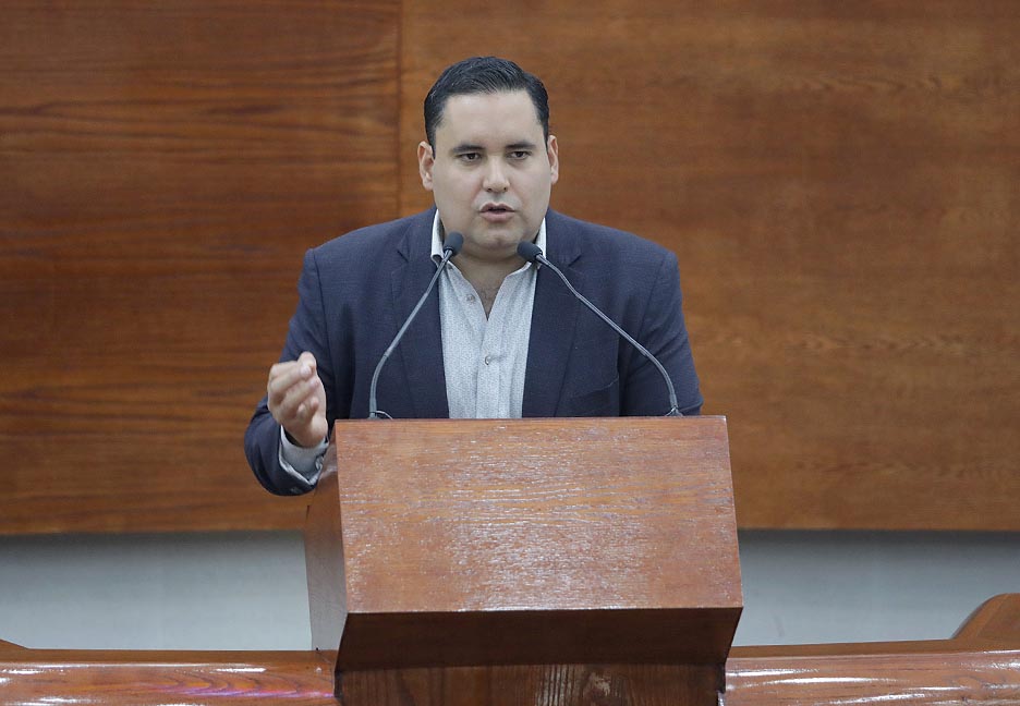 Lo hecho en SLP es lo mejor y el mezcal es un buen ejemplo: diputado